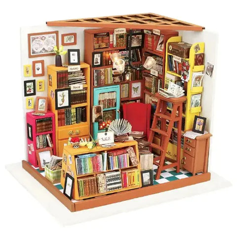 Image of Robotime Doll House